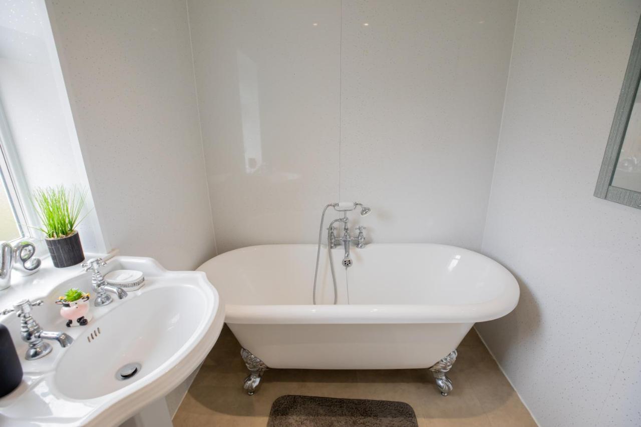 Og Stays Ii- 3Bedroom House Near Nissan & Stadium, Free Parking Сандерленд Екстер'єр фото