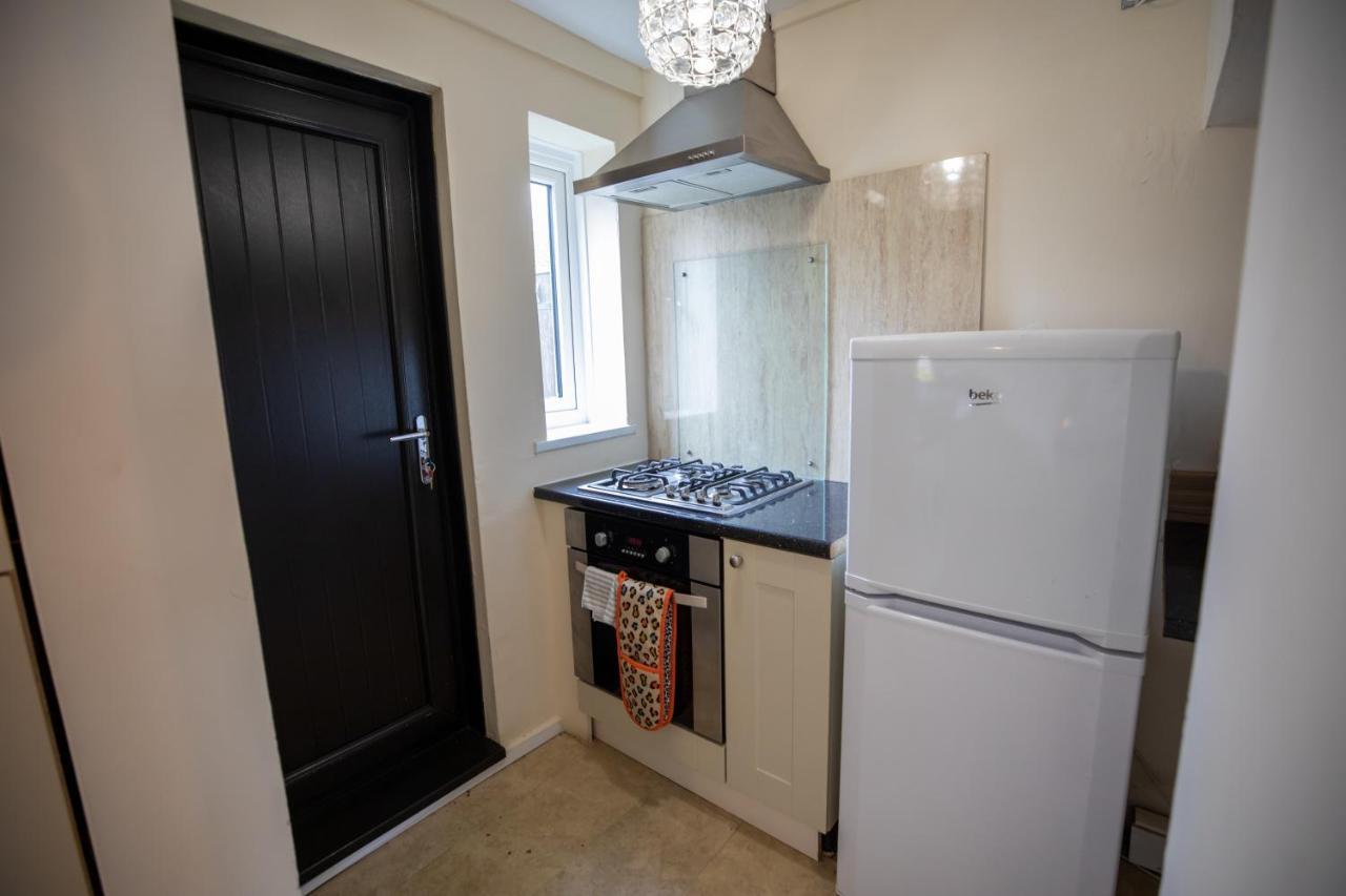 Og Stays Ii- 3Bedroom House Near Nissan & Stadium, Free Parking Сандерленд Екстер'єр фото